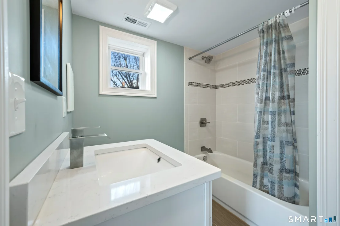 Photo of 220 Sandy Beach Road