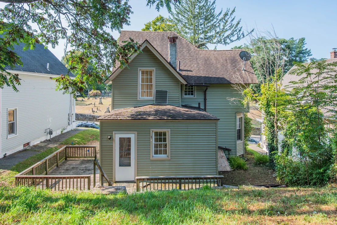 Photo of 36 Oak Street