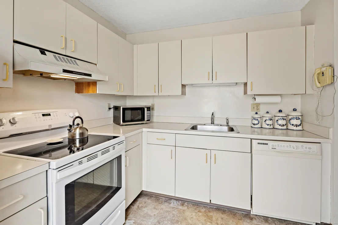Photo of Unit 45 at 585 Park Road