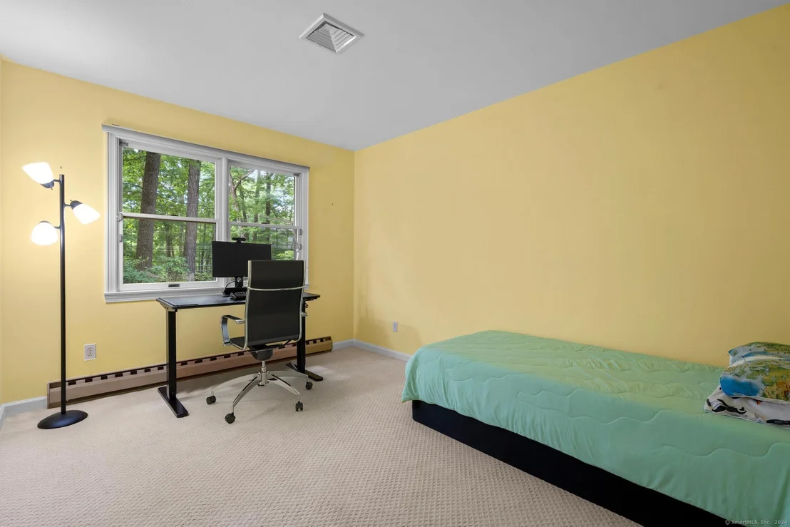 Photo of 35 Deep Valley Road