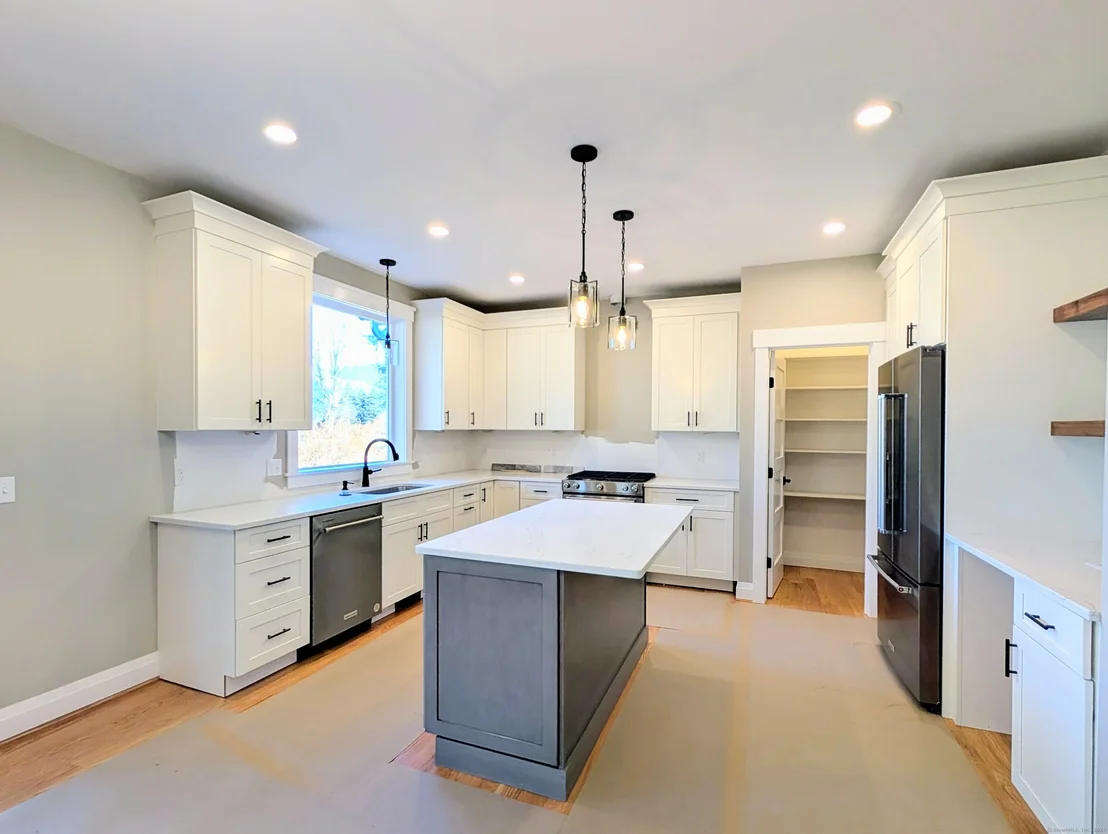 Photo of 31 Joyce Lane