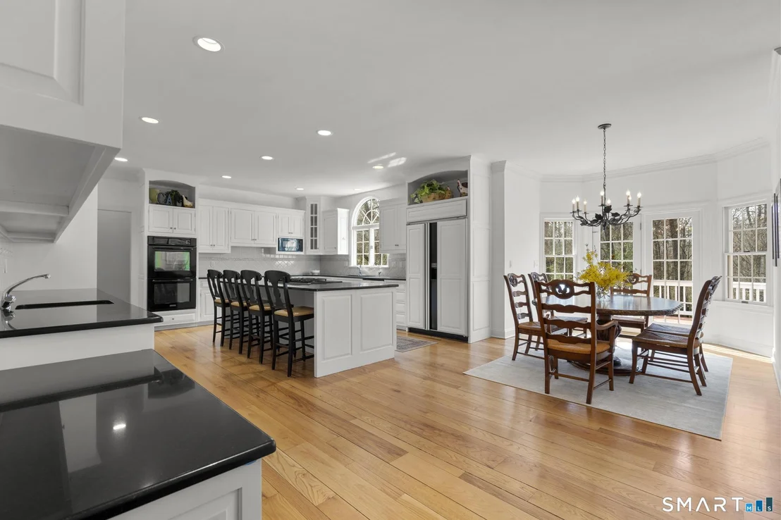 Photo of 8 Maplewood Lane