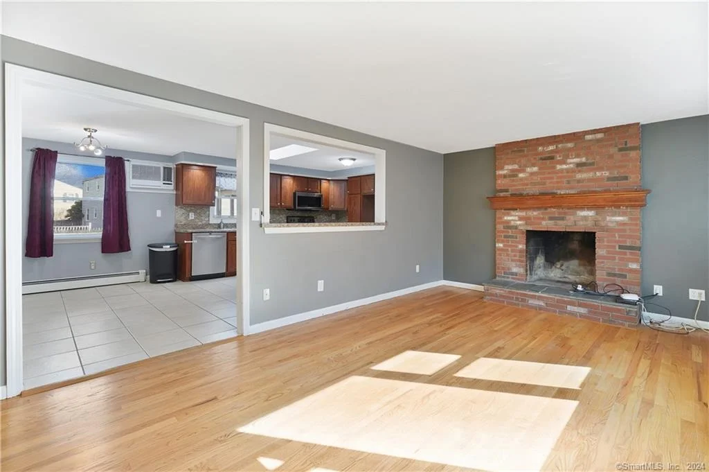 Photo of 1 Deerfield Circle