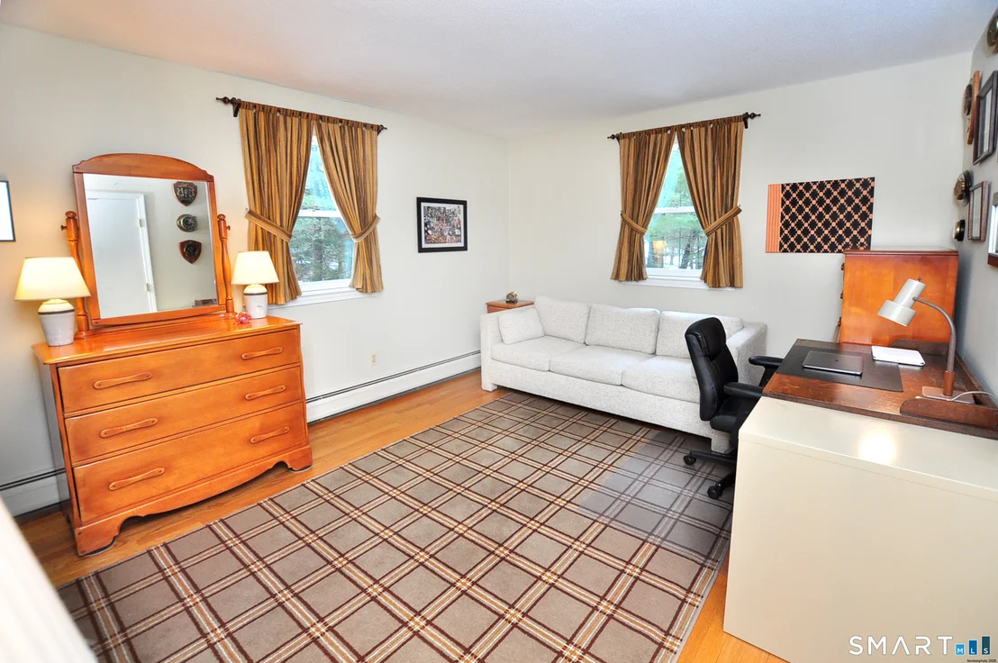 Photo of 15 Winhart Drive