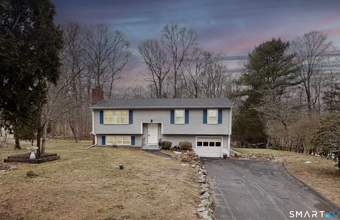 Photo of 33 Forest Avenue