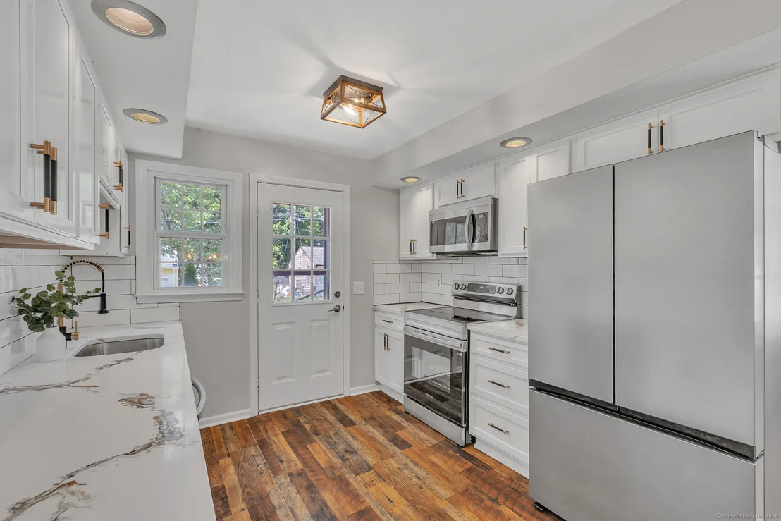 Photo of 10 Steven Street