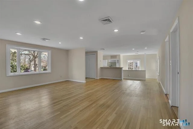 Photo of 822 Slater Road