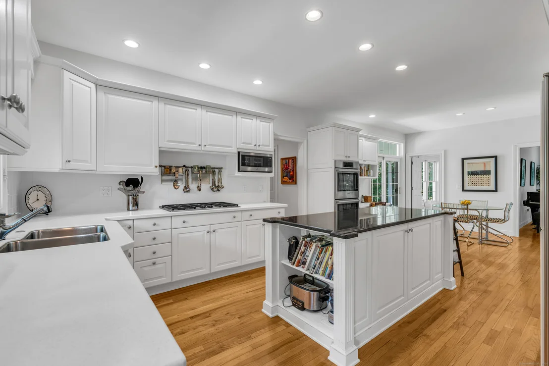 Photo of 102 Tupelo Lane