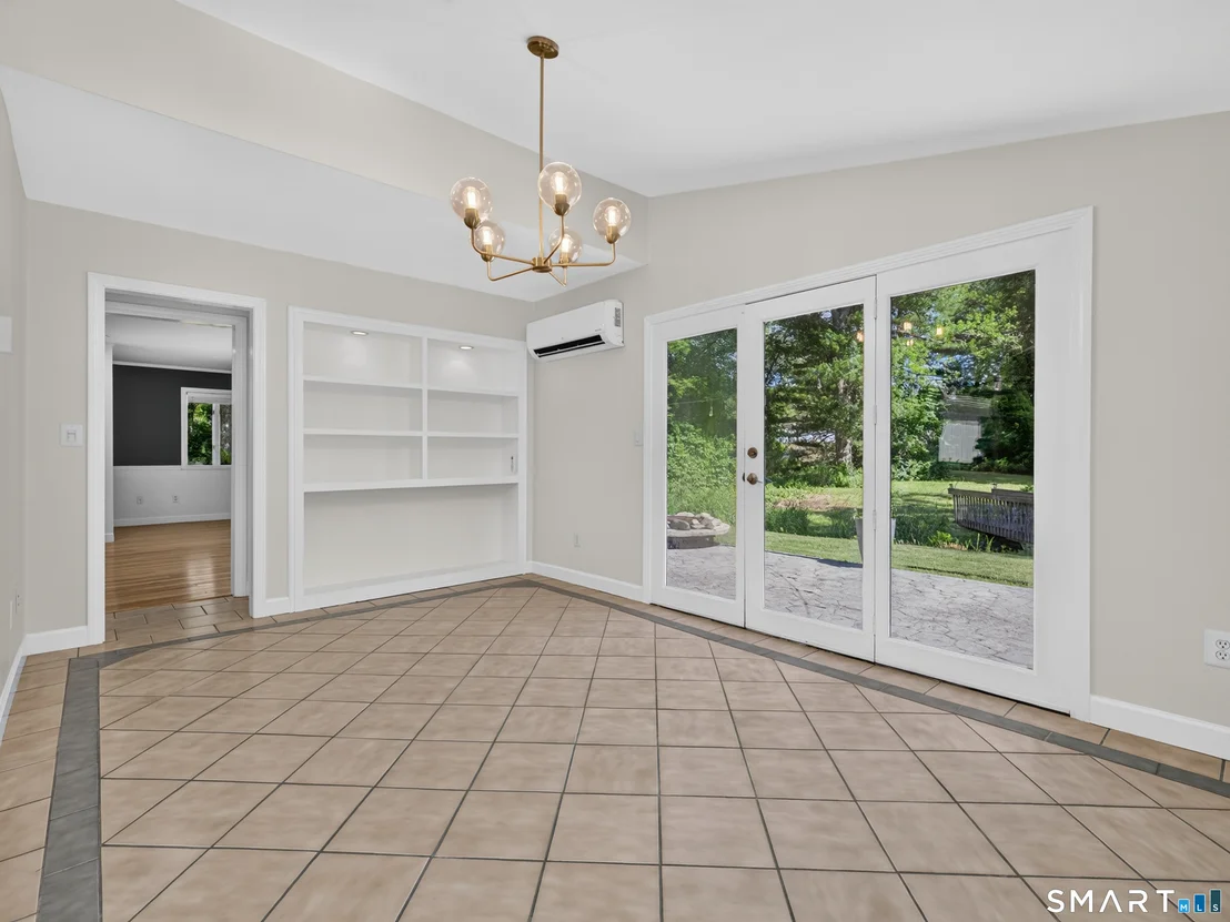Photo of 10 Herster Drive