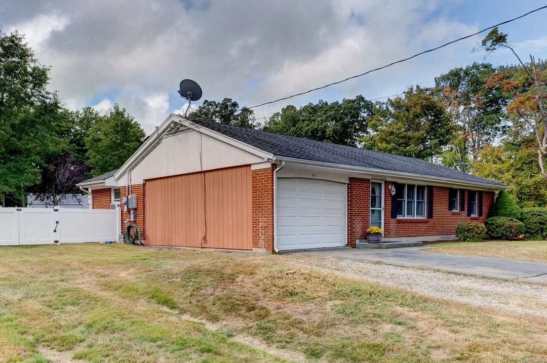 Photo of 45 Spring Hill Road