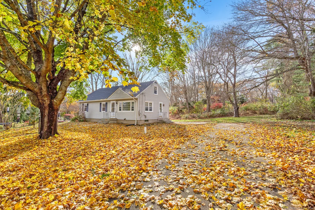 Photo of 27 Spring Valley Road