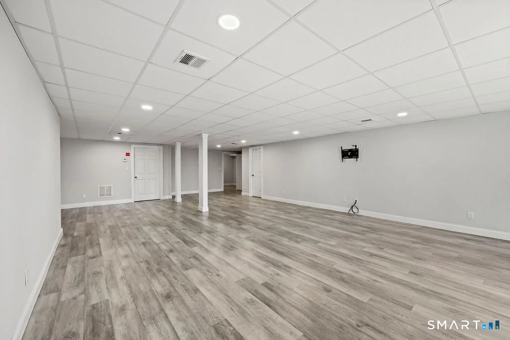 Photo of 359 Hammertown Road