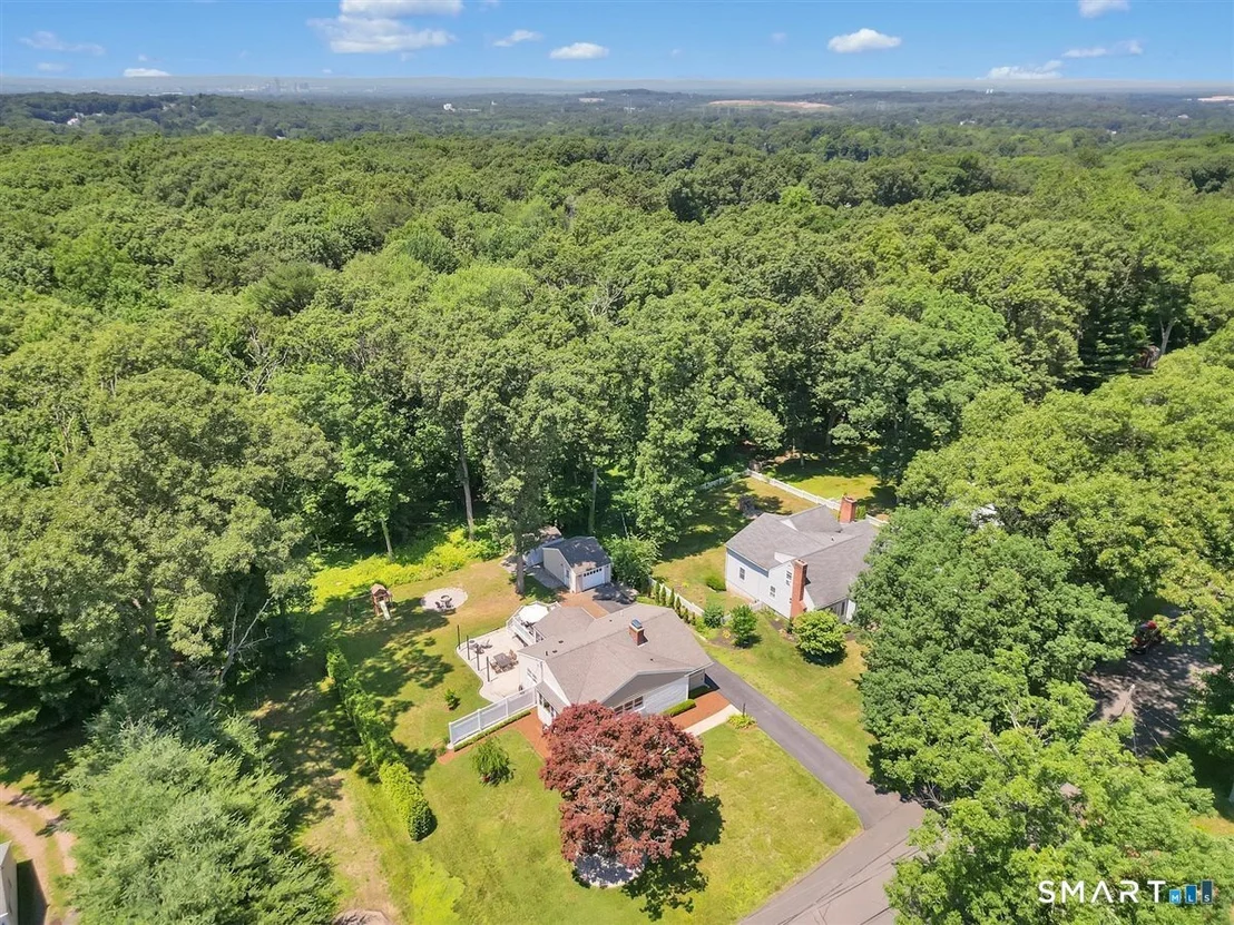 Photo of 6 Bruce Road