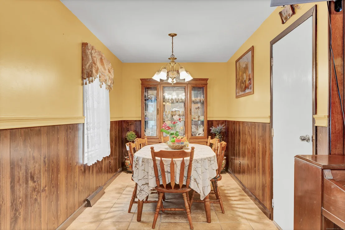 Photo of 8 Sherwood Drive