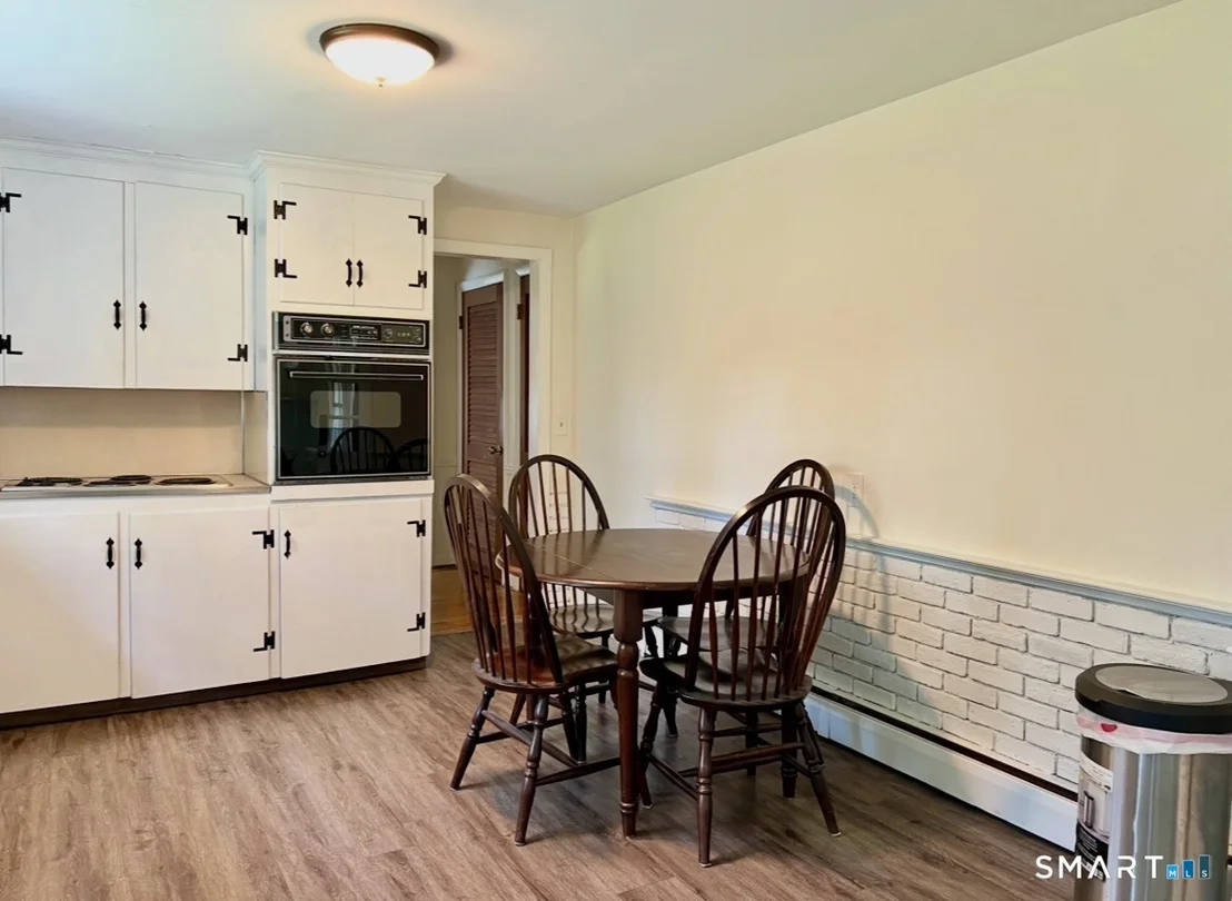 Photo of 17 Carver Circle