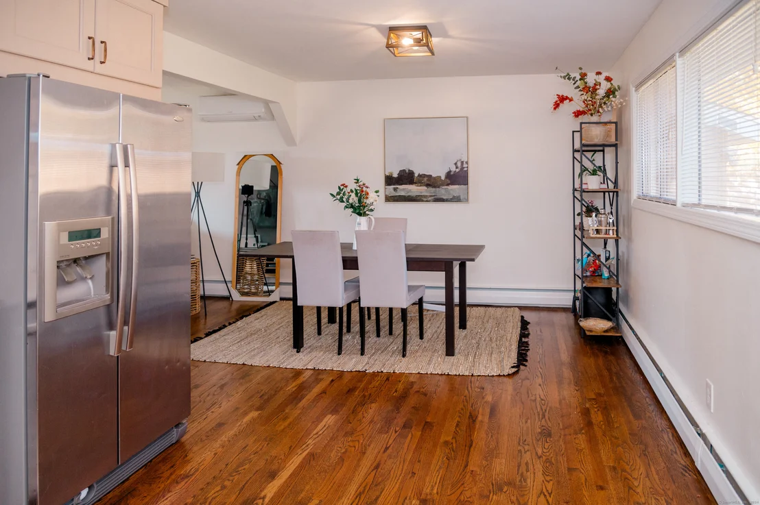 Photo of 106 Columbia Road