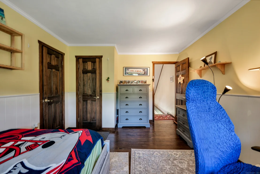 Photo of 21 Long Meadow Road