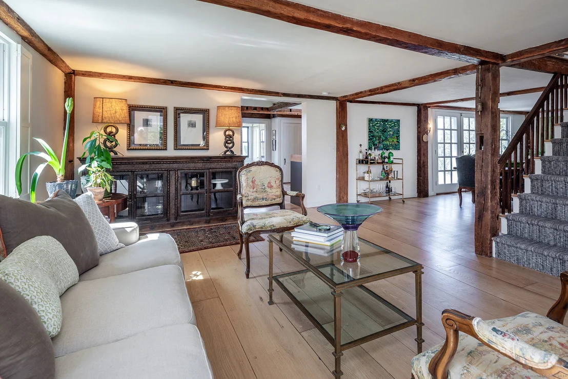 Photo of 231 Maple Street
