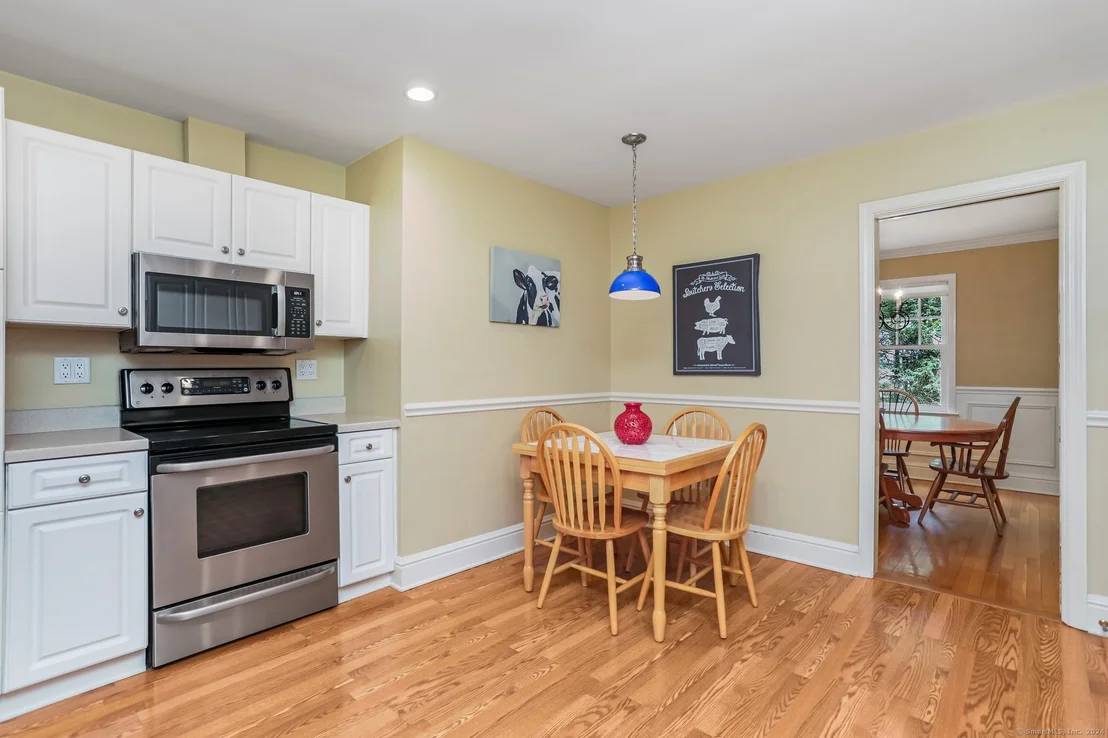 Photo of 10 Guild Drive