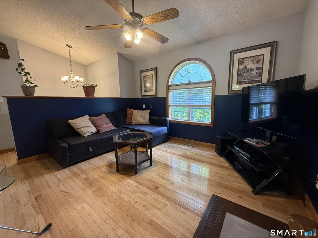Photo of 257 Snake Meadow Road