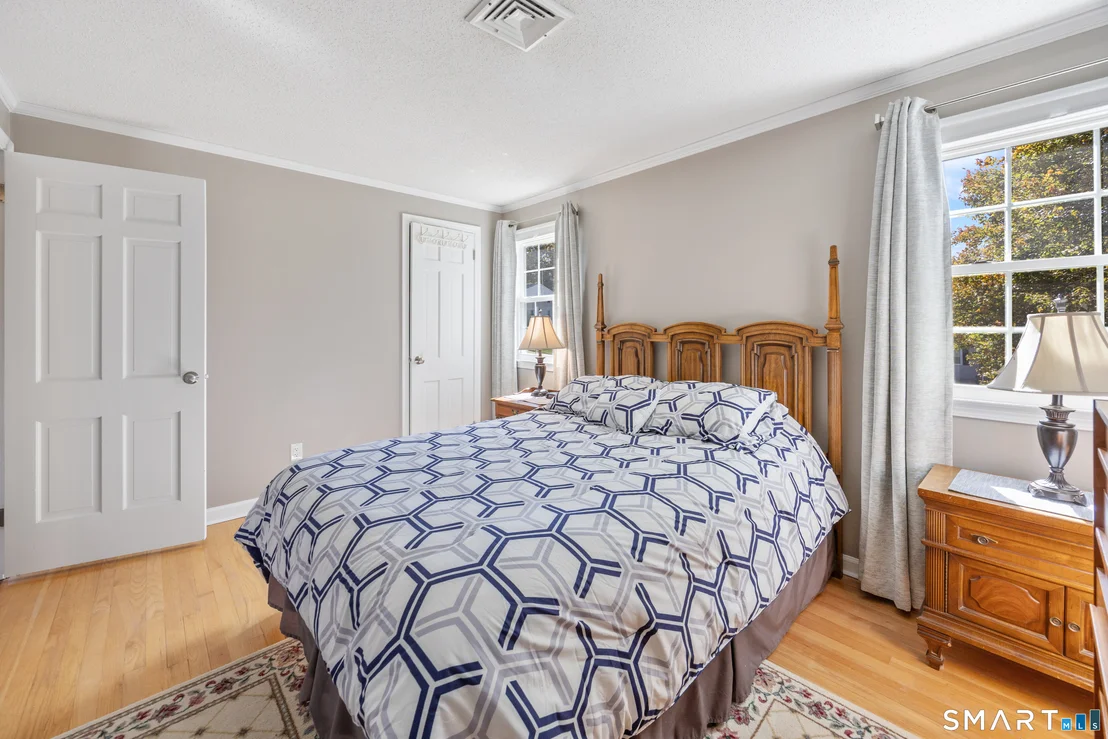 Photo of 450 Cardinal Lane