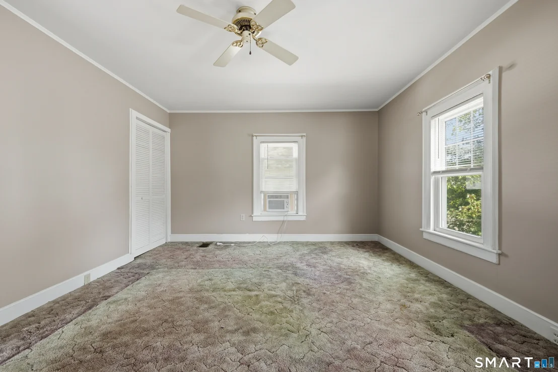 Photo of 25 Maple Avenue