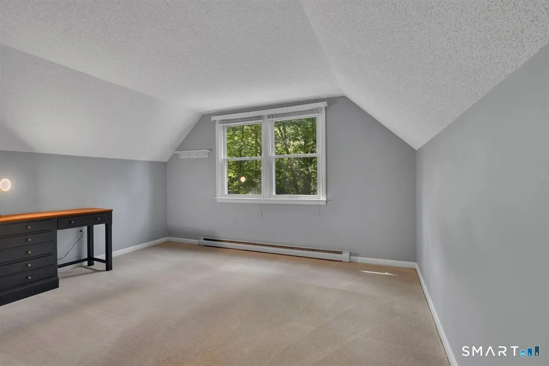 Photo of 328 Bulkeley Hill Road