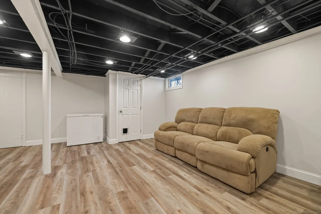 Photo of 21 Carleton Road