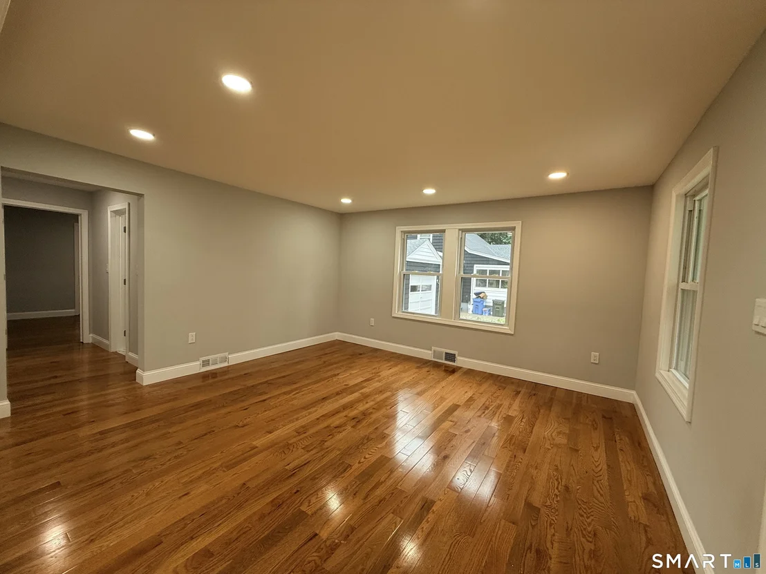 Photo of 62 Mowry Avenue