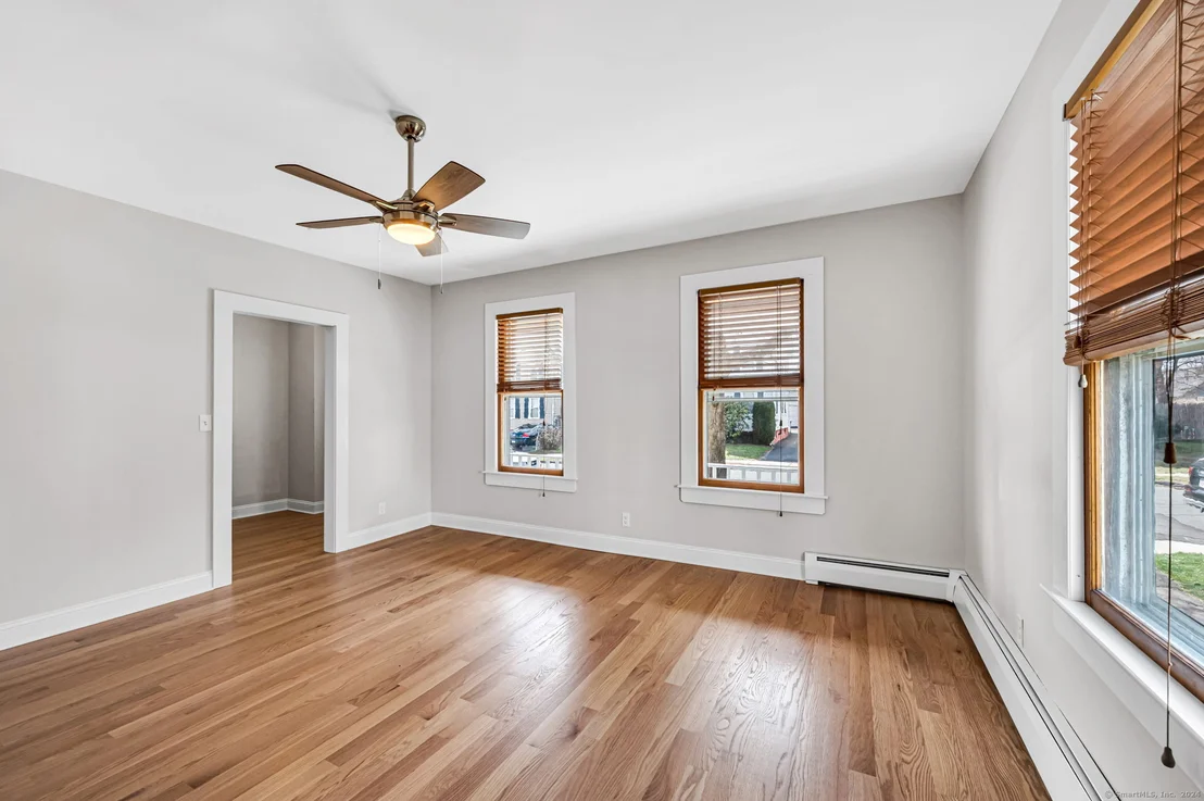 Photo of 5 Pleasant Street