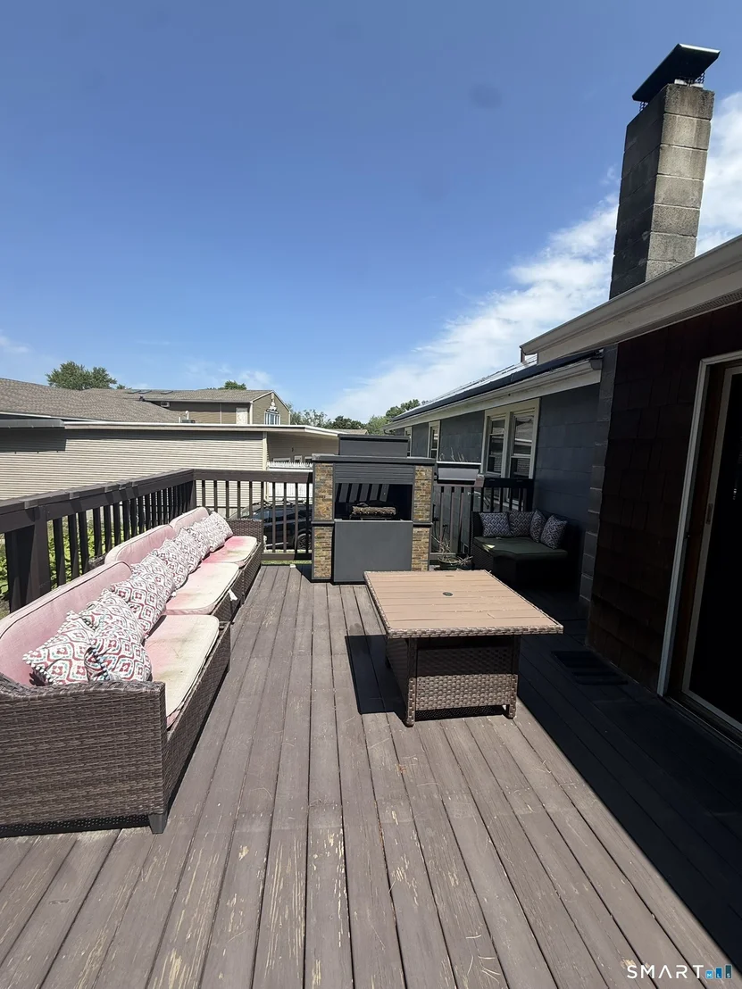 Photo of 517 Davis Road