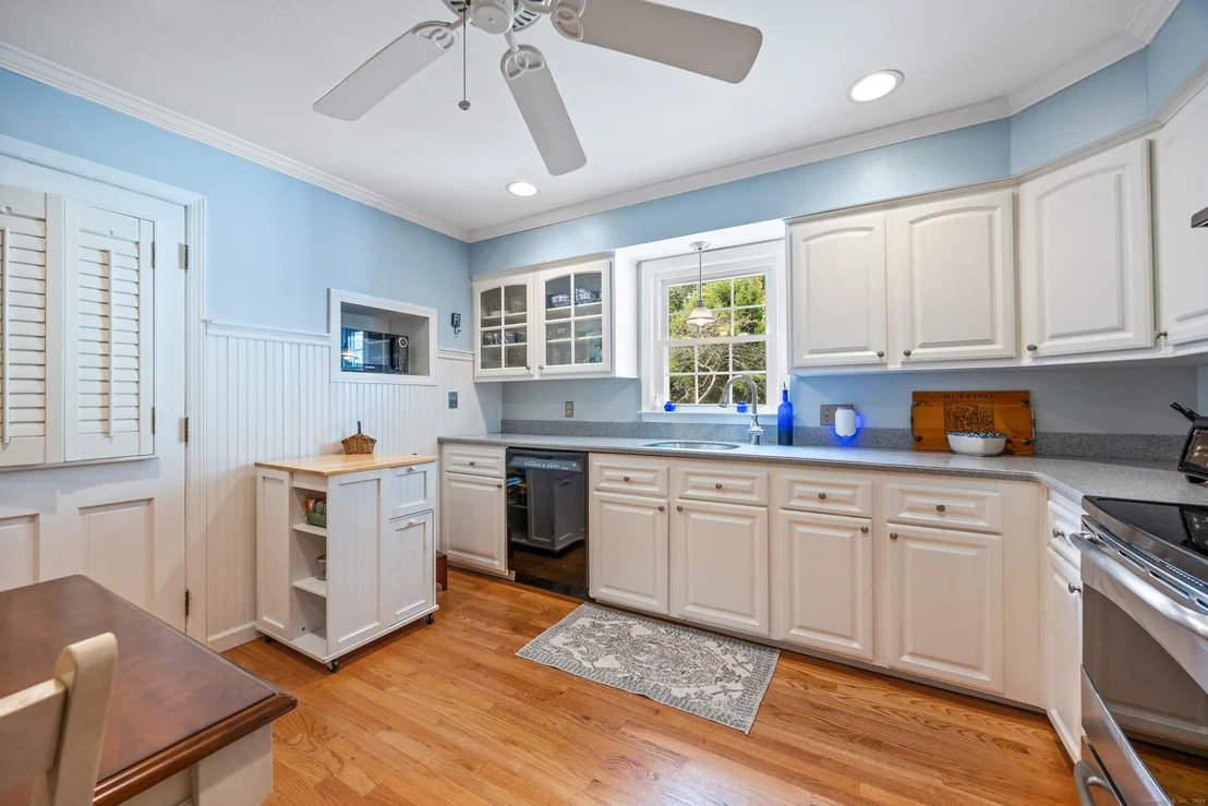 Photo of 57 Bennett Avenue