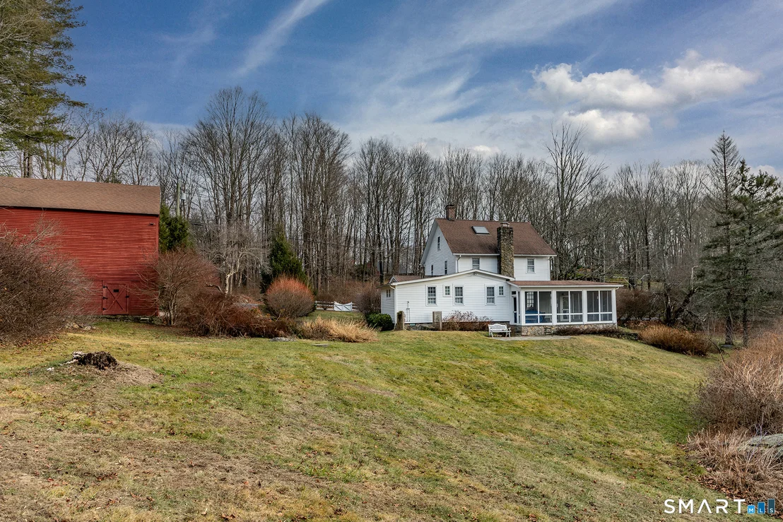 Photo of 197 Skyline Ridge Road