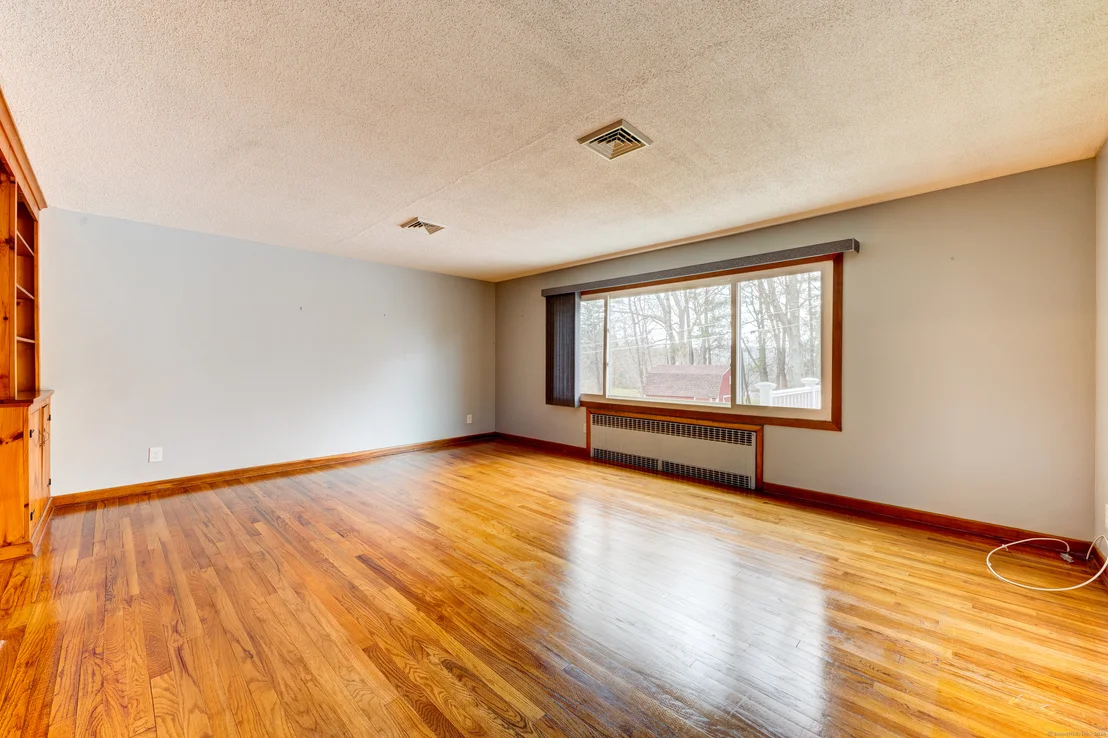 Photo of 138 Eno Avenue