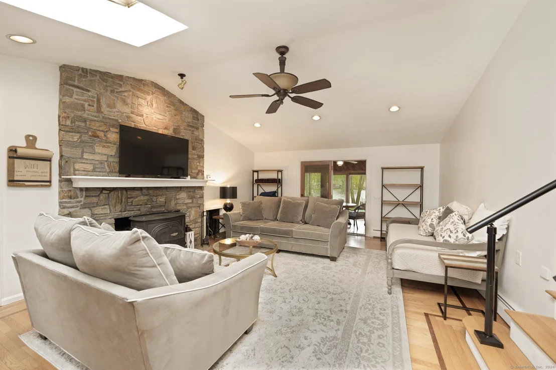 Photo of 74 Tiffany Road