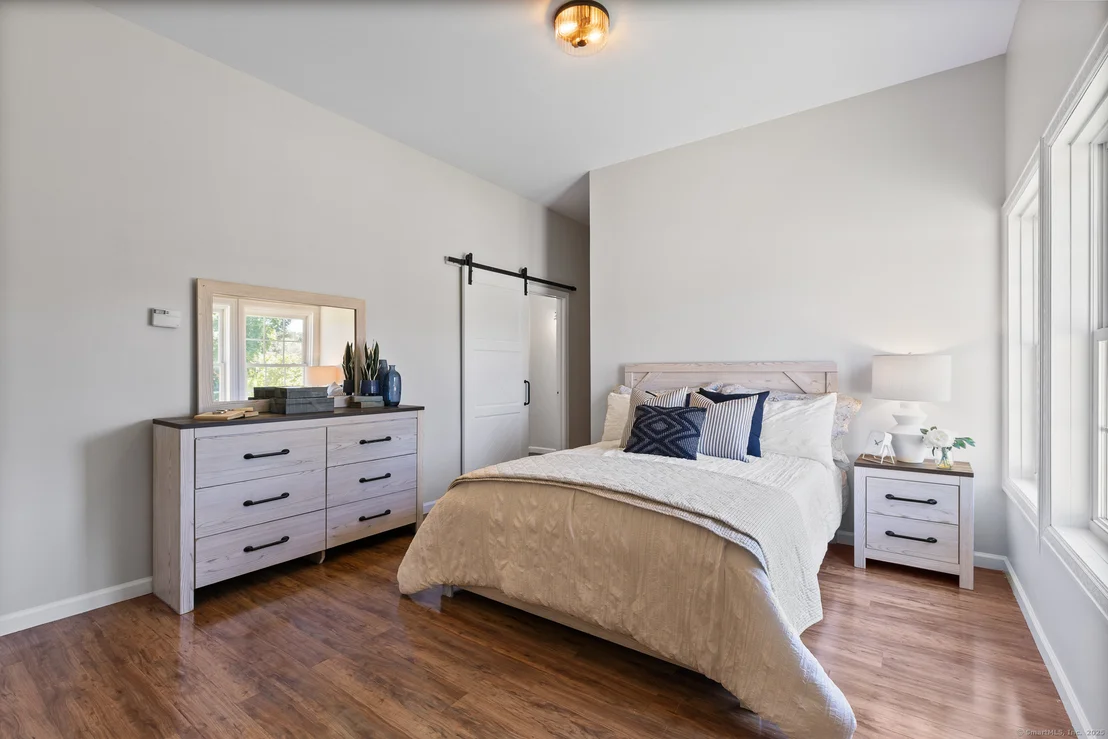 Photo of 577 Griffin Road