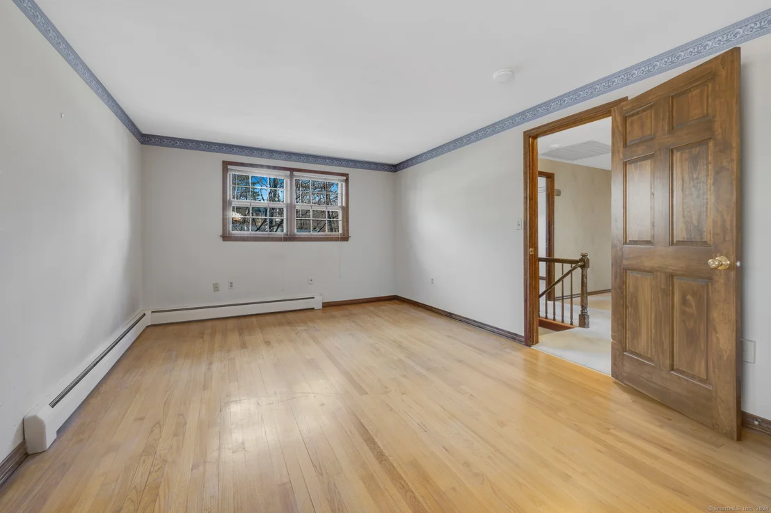 Photo of 8 Valley View Drive