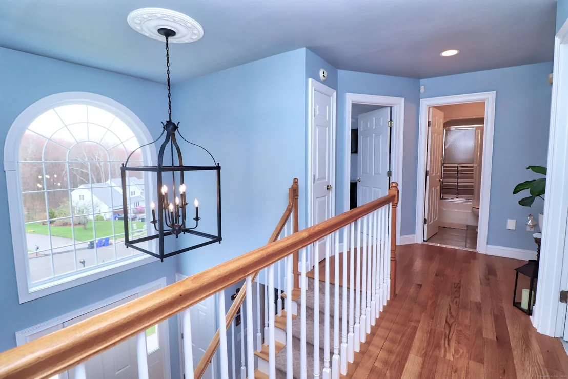 Photo of 129 Georgetown Drive