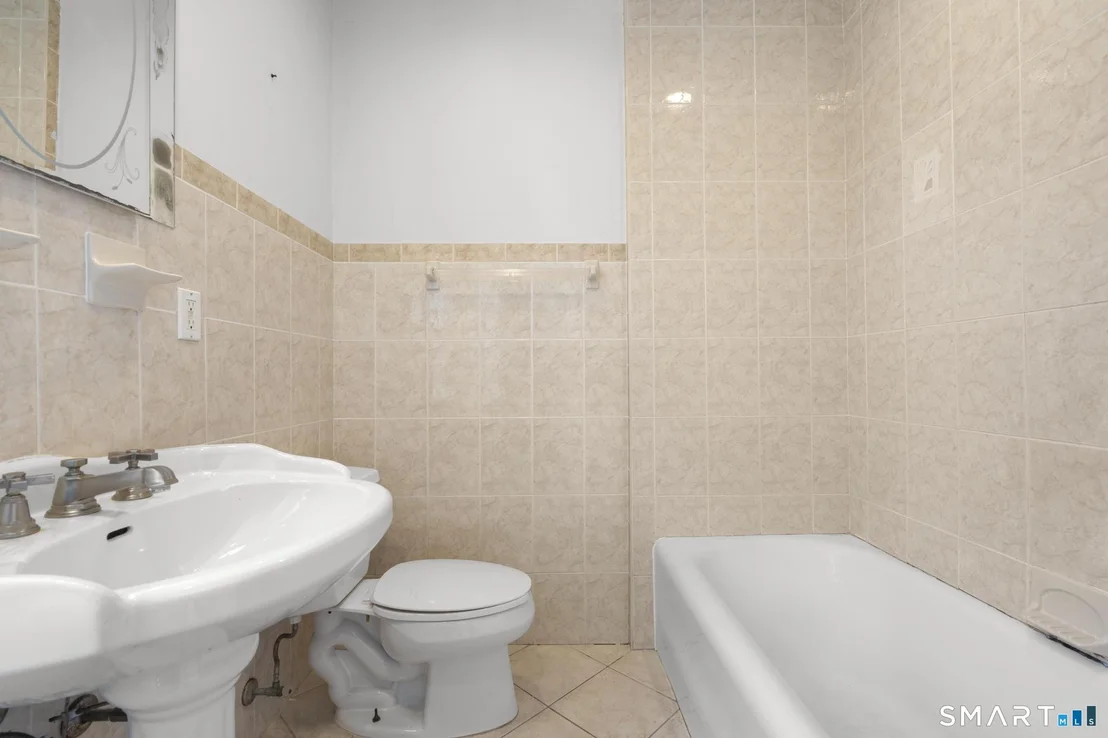 Photo of 151 Fifth Street