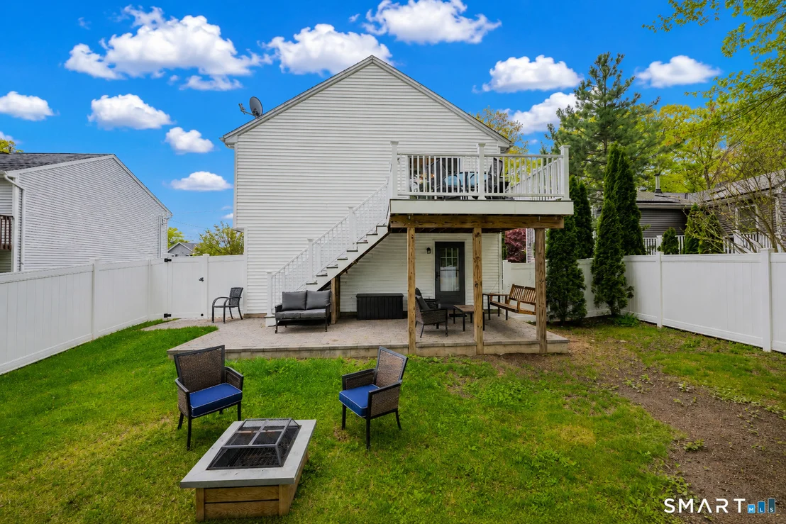 Photo of 43 Oak Street