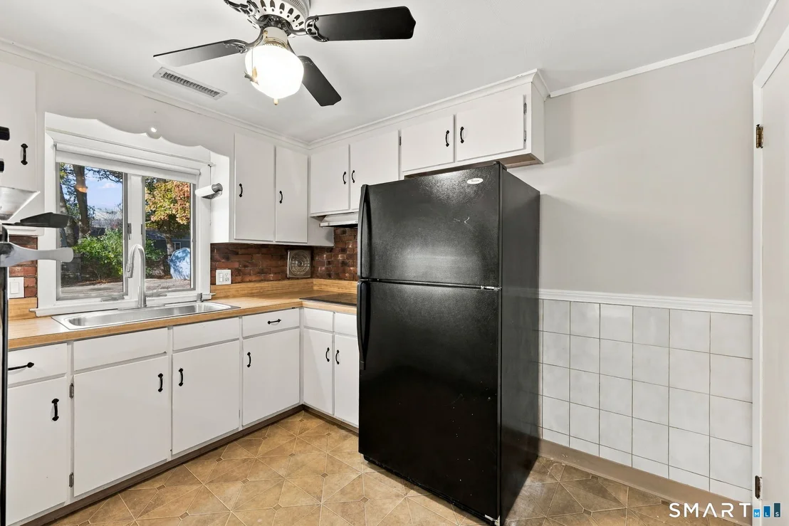 Photo of 4 Douglas Drive