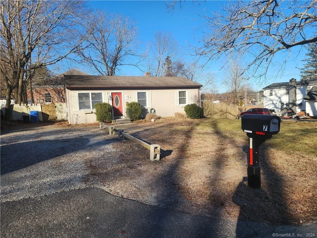 Photo of 7 Ventura Drive