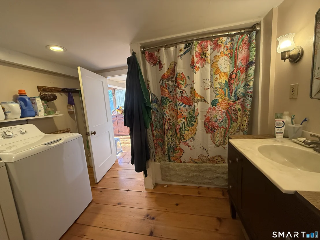 Photo of 127 Windy Hill Road
