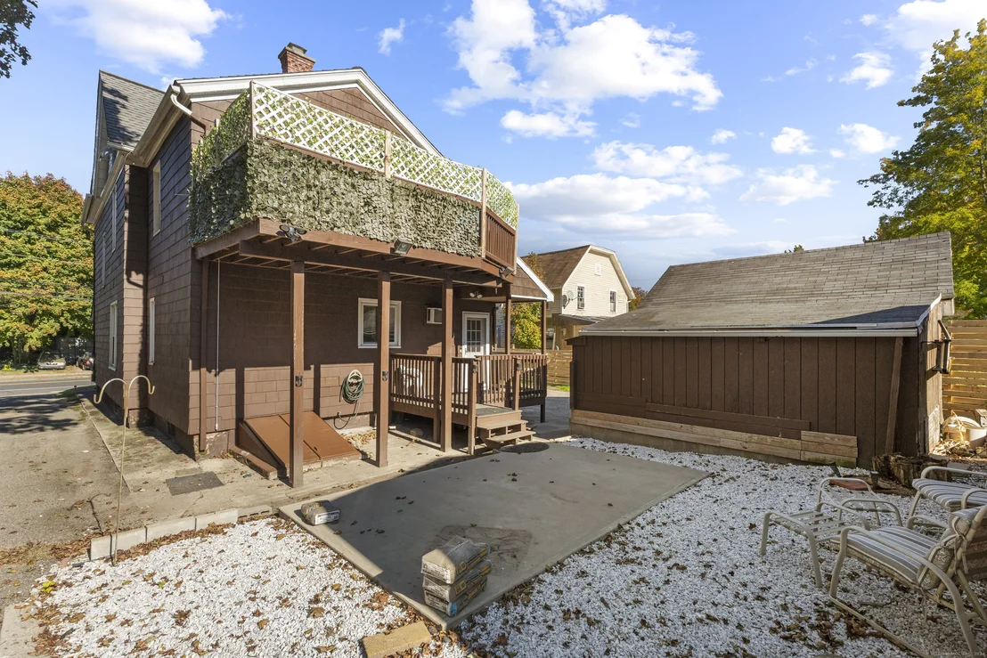 Photo of 112 Howe Avenue