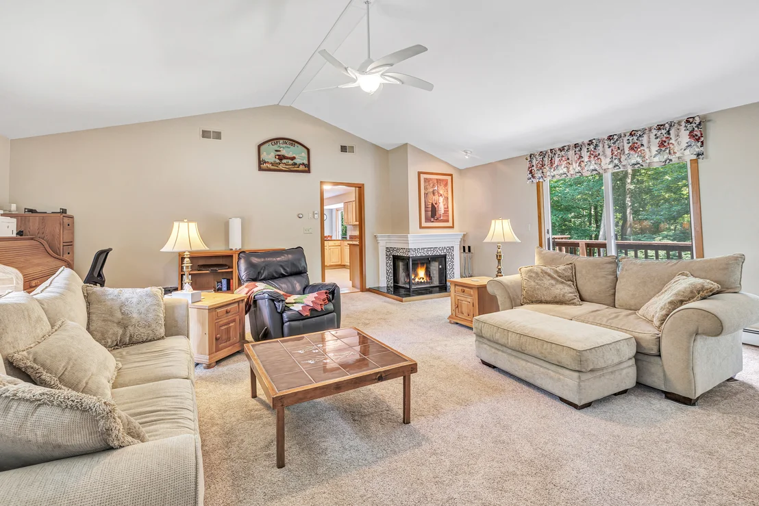 Photo of 26 Rolling Brook Lane