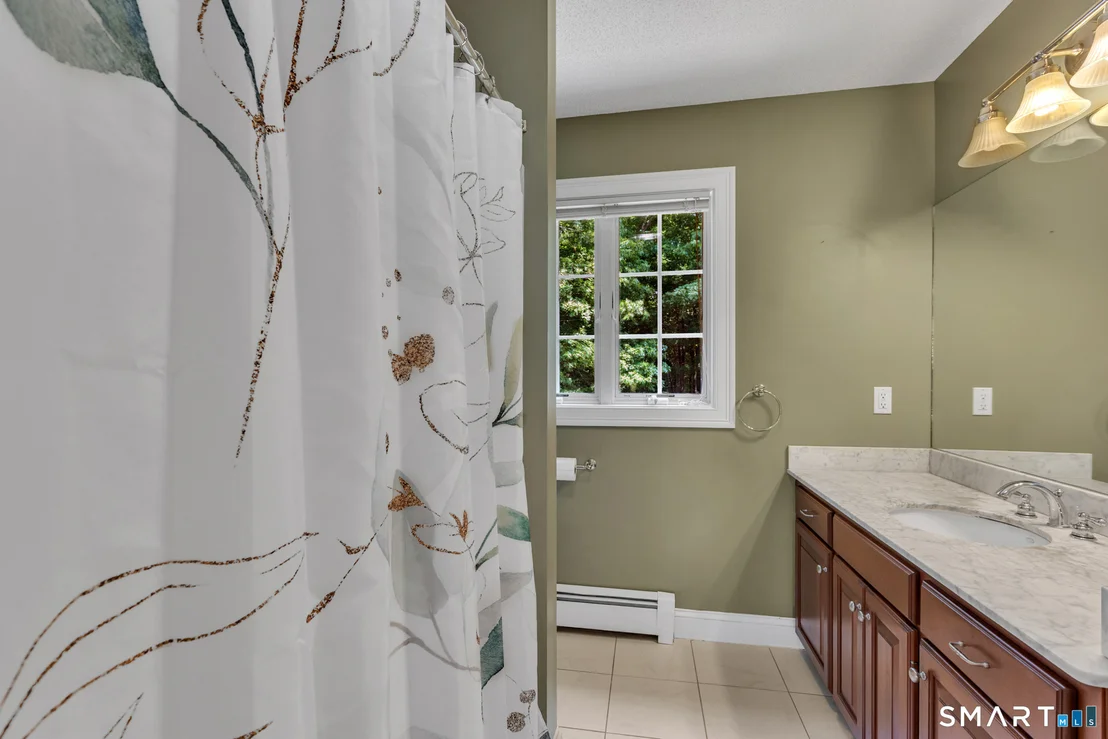 Photo of 6 Azalea Lane