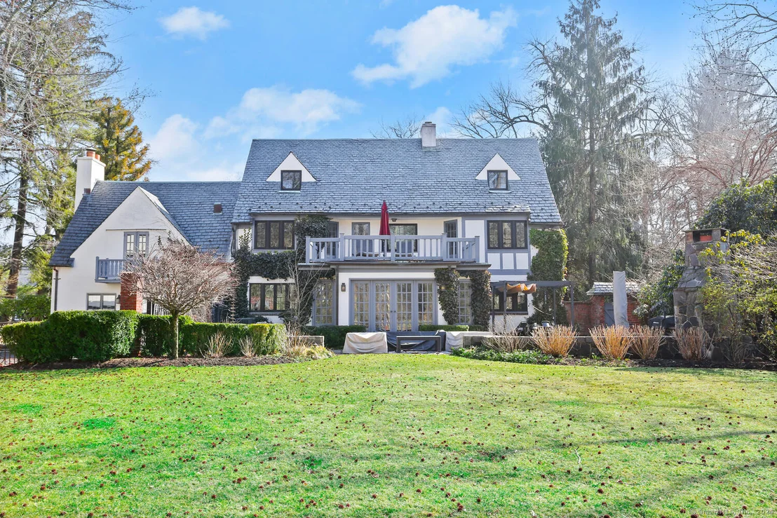 Photo of 84 Meadow Road