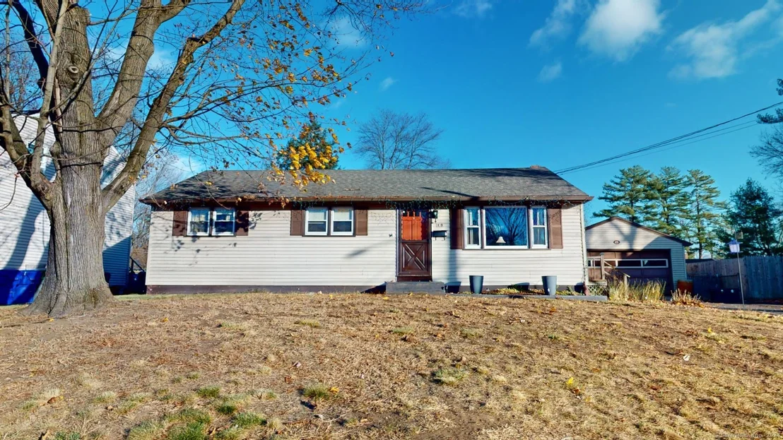 Photo of 15 Sidor Drive