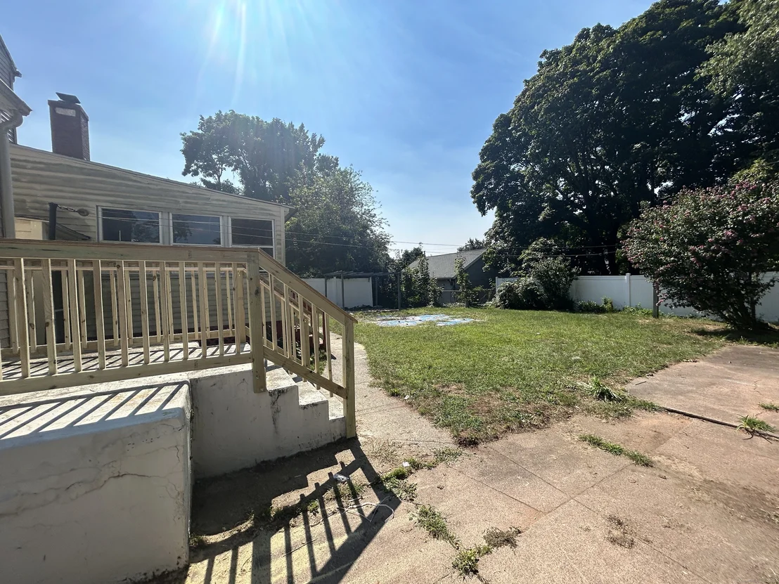 Photo of 106 Elmer Avenue