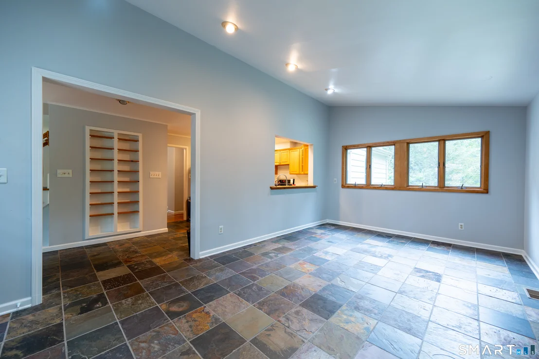 Photo of 1149 Warner Hill Road
